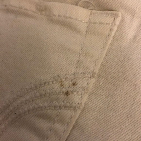 White jean shorts - Picture 5 of 5